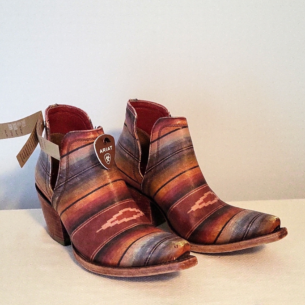 Ariat bootie